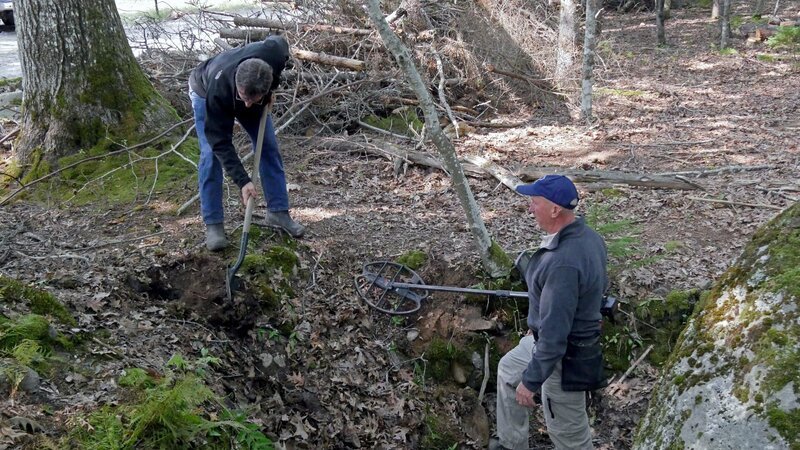 Gary Drayton (r.) – Bild: Prometheus Entertainment Lizenzbild frei