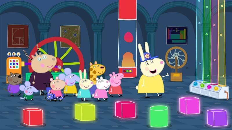 Peppa und ihre Freunde machen einen Ausflug zu einem Wissenschaftsmuseum. Dort gibt es so Einiges zu entdecken und zu testen – es gibt Rohre, in die man sprechen kann, blubberndes Wasser und ganz besondere Luftballons. – Bild: Astley Baker Davies Ltd and Entertainment One UK Ltd.