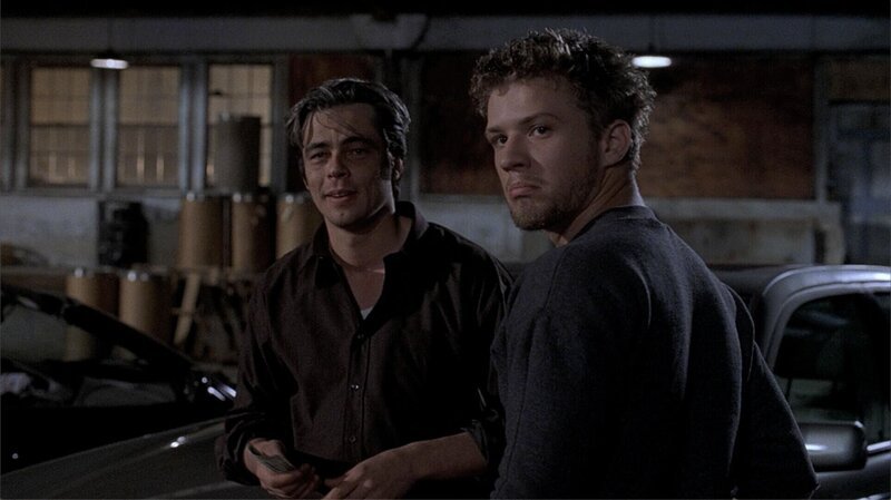 Harold Longbaugh (Benicio Del Toro, l.); Mr. Parker (Ryan Phillippe, r.) – Bild: MM Artisan Film Investors Trust. All Rights Reserved. Lizenzbild frei