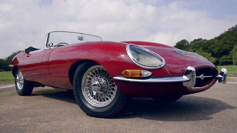 Treffen Sie Auto-Enthusiasten und TV-Moderator Tim Shaw und Meistermechaniker Fuzz Townshend, wie sie sich zusammenschließen, um rostige klassische Fahrzeuge aus ihren Garagengefängnissen zu retten. – Bild: The National Geographic Channel