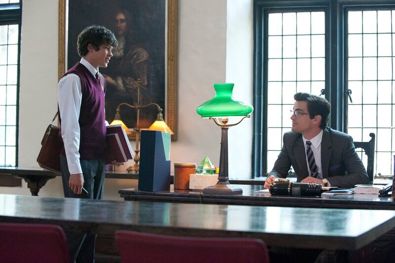 Evan Leary (Graham Phillips, li.) und Neal Caffrey (Matthew Bomer) – Bild: David Giesbrecht /​ David Giesbrecht/​USA Network /​ Episodic /​ © USA Network