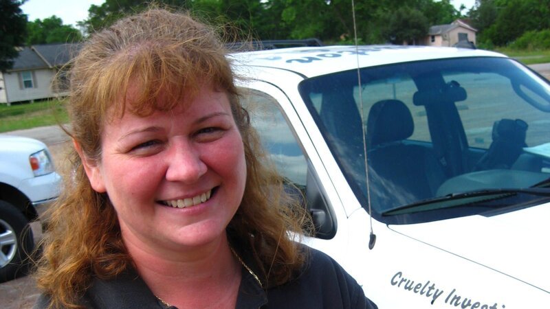 Investigator Trischa Price. – Bild: Animal Planet