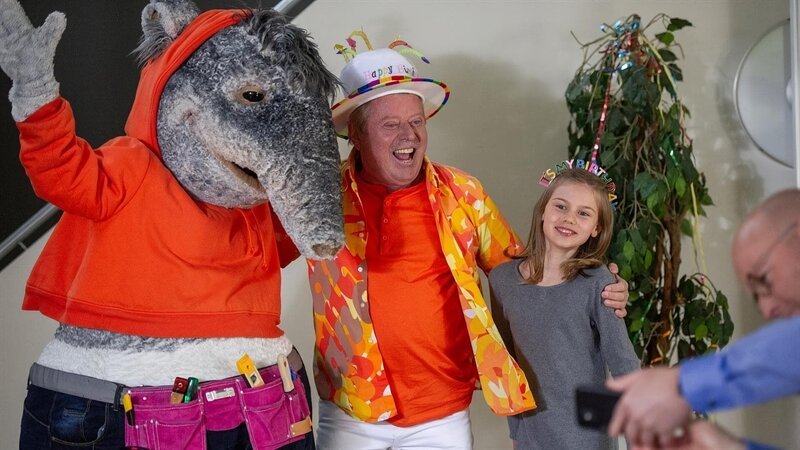 TanzTapir als Installateur – Deine Freunde 8 – Bild: KiKA/​MingaMedia/​Ron Bergmann