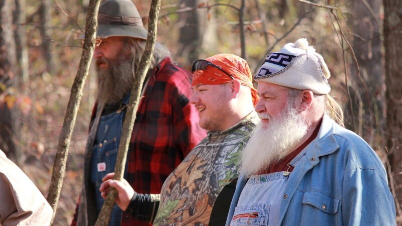 Buck is impressed by the team’s trap. – Bild: Brett Chatelain /​ Destination America /​ Discovery Communications