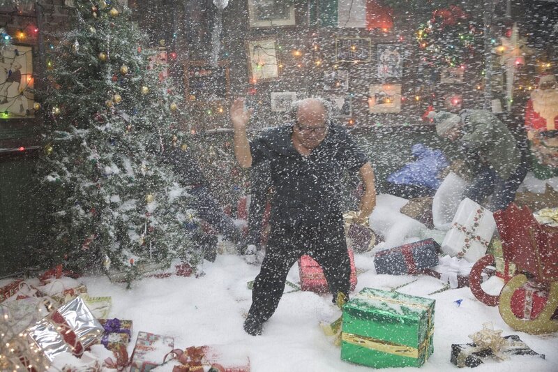 Frank Reynolds (Danny DeVito) – Bild: 2010 Fox and its related entities. All rights reserved.