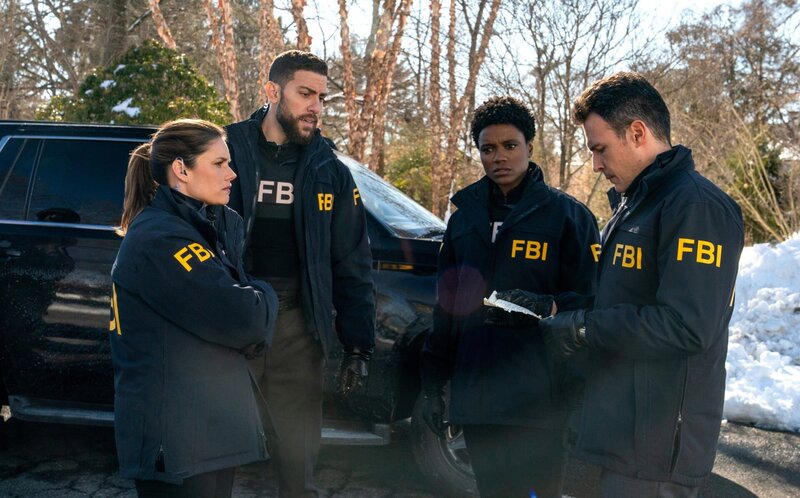 L-R: Special Agent Maggie Bell (Missy Peregrym), Special Agent Omar Adom ‚OA‘ Zidan (Zeeko Zaki), Katherine Renee Turner (Tiffany Wallace), John Boyd (Stuart Scola) – Bild: Michael Parmelee