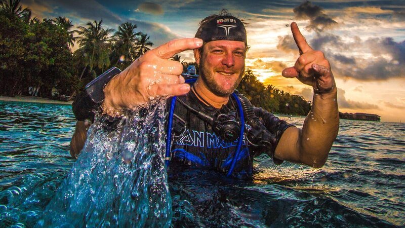 Florian Huber, Archäologe und Forschungstaucher, hat es sich zur Lebensaufgabe gemacht, die Geheimnisse der Unterwasserwelt zu lüften. – Bild: ZDF