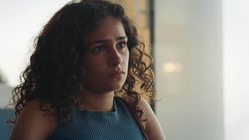 Billie (Paloma Vauthier) – Bild: RTL /​ ©Thierry Langro – France TV