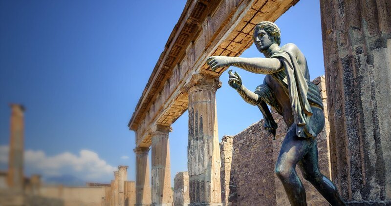 Straßen und Gebäude – konserviert für die Ewigkeit. Immer wieder kommt es in Pompeji zu faszinierenden Entdeckungen. – Bild: Honorarfrei – nur für diese Sendung bei Nennung ZDF und Tobias Lenz, Autorenkombinat.