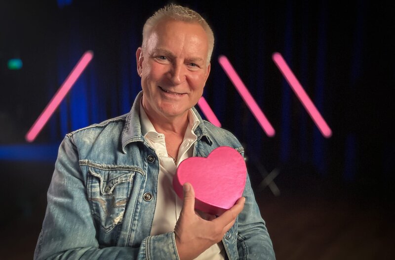 Die schönsten Love-Songs im Osten – Bild: MDR/​Axel Lüttich, honorarfrei – Verwendung gemäß der AGB im engen inhaltlichen, redaktionellen Zusammenhang mit genannter MDR-Sendung bei Nennung „Bild: MDR/​Axel Lüttich“ (S2+). MDR/​HA Kommunikation, 04360 Leipzig, Tel: (0341) 300 6477 oder – 6463