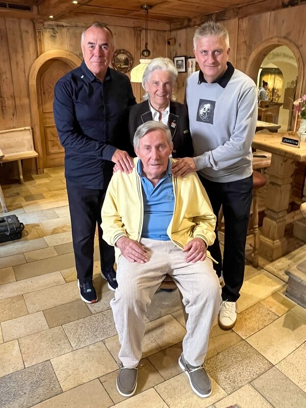 Kitzbühel am Schirm - Die besten Bilder live von der Streif – Bild: ORF/​DEGN FILM