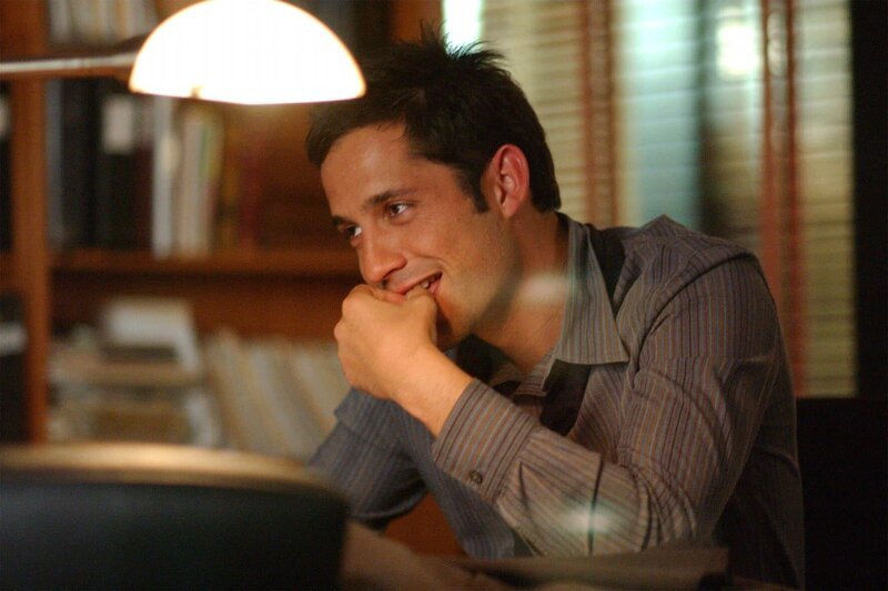 Enrique Murciano – Bild: PLURIMEDIA (Warner Bros)