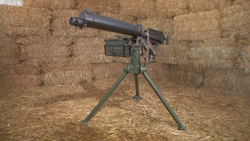 A frightful WWI machine, the 1915 Vickers. At one point, ten of these guns fired for twelve hours straight! – Bild: The National Geographic Channel