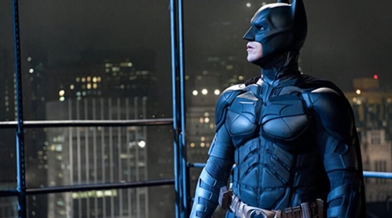 Bruce Wayne (Christian Bale) – Bild: Warner bros Bruce Wayne (Christian Bale) – Bild: Warner bros