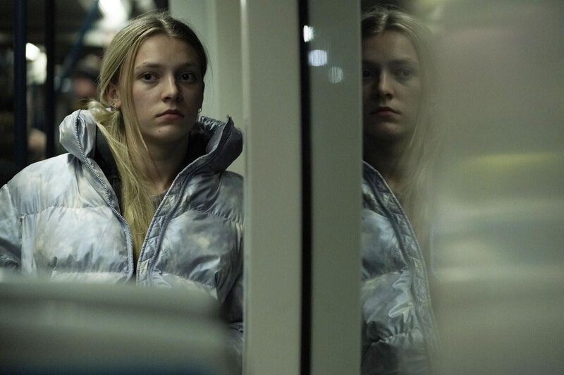 Cleo (Elise Ackerman) – Bild: Sat.1 Emotions