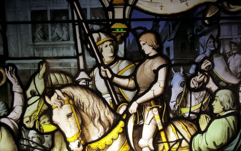 Joan of Arc, stained glass window. – Bild: PLURIMEDIA (Wag TV)