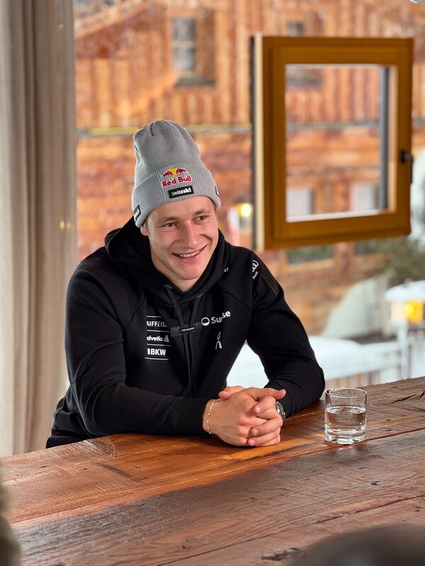 Kitzbühel am Schirm - Die besten Bilder live von der Streif – Bild: ORF/​DEGN FILM