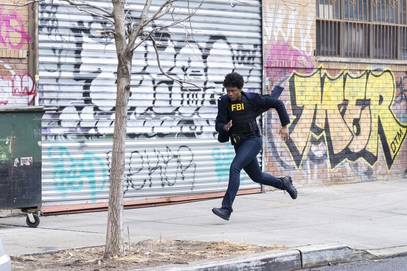 Katherine Renee Kane als Special Agent Tiffany Wallace. – Bild: CBS Broadcasting, Inc.