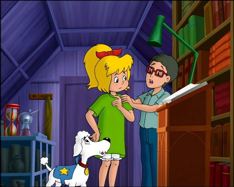 Bibi (l.) und Florian (r.) dämmert es: Das Herbeihexen des Superpudels hatte einen ungewollten Nebeneffekt. – Bild: ZDF und A. Film A/​S und KIDDINX Studios GmbH