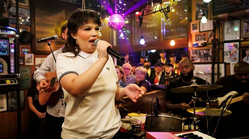 Die Britin Lola Young. – Bild: NDR/​Morris Mac Matzen