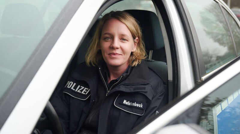 Katrin Wichmann als Jennifer Holstenbeck – Bild: ZDF/​NDR/​Michael Ihle