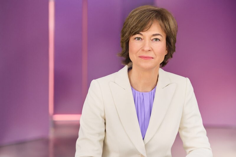 Maybrit Illner – Bild: ZDF und Christian Schoppe