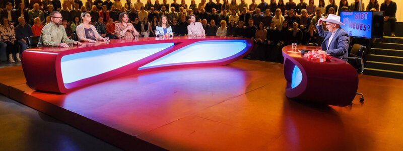 Gerold Rudle, Monica Weinzettl, Berni Wagner, Lydia Prenner-Kasper, Clemens Maria Schreiner, Oliver Baier. – Bild: ORF/​Günther Pichlkostner