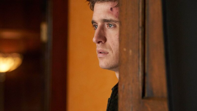 Joe Turner (Max Irons) – Bild: Foto: RTL