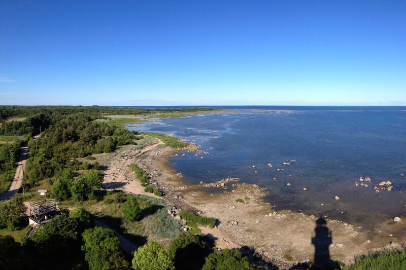 Blick auf die Insel Kihnu vom Leuchtturm aus. – Bild: HR/Julia Finkernagel Blick auf die Insel Kihnu vom Leuchtturm aus. – Bild: HR/Julia Finkernagel