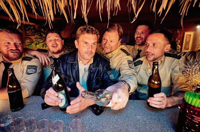 Guglhupfgeschwader – Bild: ARD Degeto/​BR/​Constantin Film/​Bernd Schuller