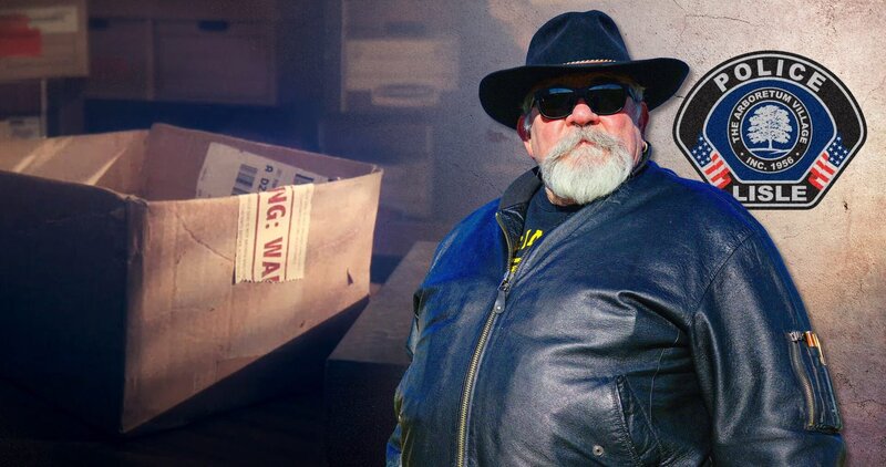 Viele Jahre nach den Taten stoßen die Ermittler auf haarsträubende Fehler bei der Aufklärung der Verbrechen. – Bild: ZDF