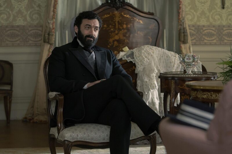 George Russell (Morgan Spector) – Bild: Warner