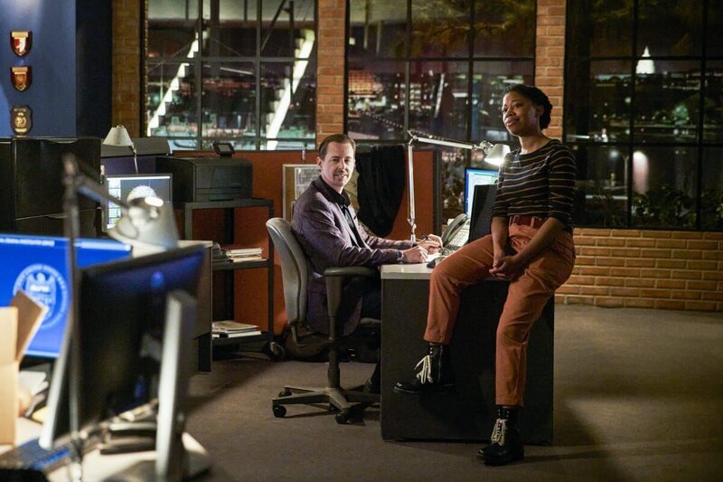 Timothy McGee (Sean Murray, l.); Kasie Hines (Diona Reasonover, r.) – Bild: CBS Broadcasting Inc.