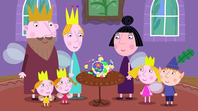 Die Königin ist von der reparierten und neugestalteten Kanne der Kinder entzückt. – Bild: ZDF/​Astley Baker Davies Ltd/​Rubber Duck Entertainment