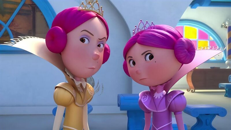 Daphne und Roxana sind einem Farbzauber zum Opfer gefallen. – Bild: ZDF/​2021 Method Animation/​Palomar/​ZDF Enterprises