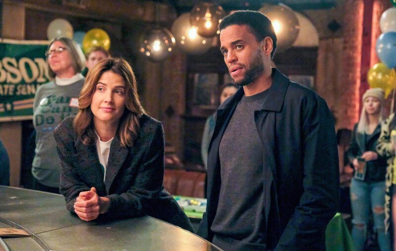 L-R: Dex Parios (Cobie Smulders) and Detective Miles Hoffman (Michael Ealy) – Bild: ORF/​Disney/​ABC/​Tony Rivetti