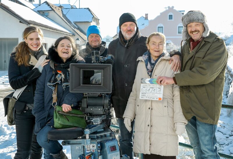 Der Tote am Teich – Bild: ORF/​Lotus Film/​Petro Domenigg