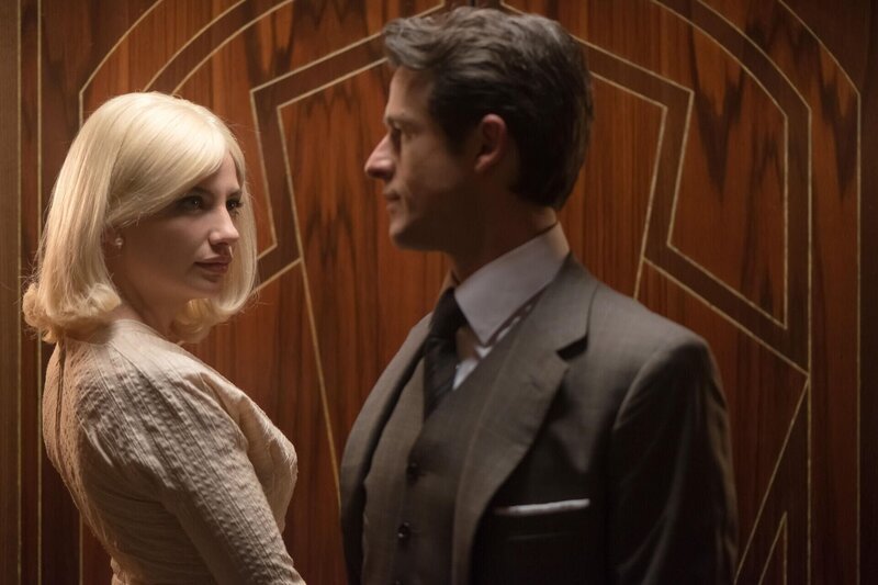 Patricia Márquez (Miriam Giovanelli, l.); Enrique Otegui (Diego Martín, r.) – Bild: Manuel Fernández-Valdés/​BetaFilm