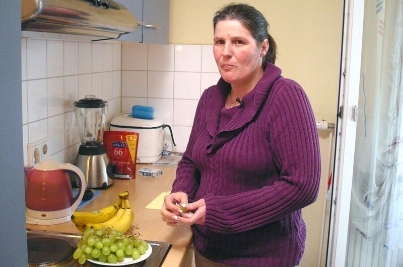 Tauschmama Monika (43, Foto) lebt eigentlich jenseits des Großstadttrubels – jetzt tauscht sie ihr Zuhause mit dem der 25jährigen Tina. – Bild: RTL II