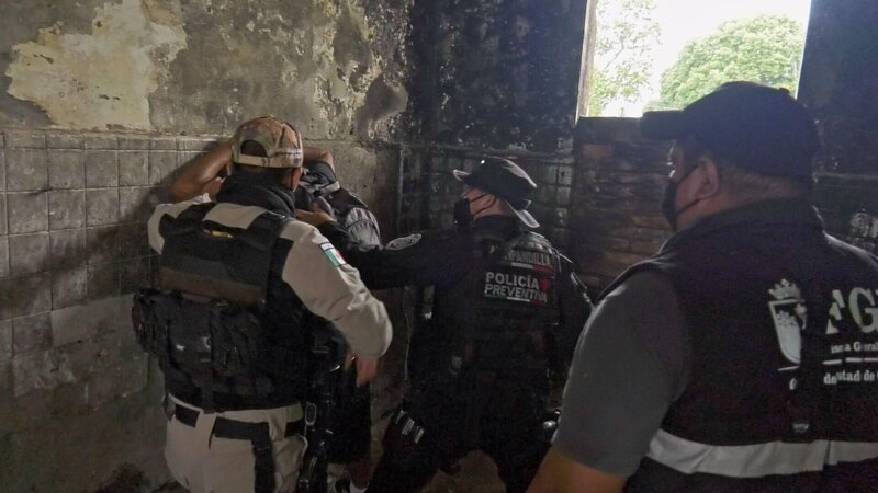 Festnahme   +++ Die Verwendung des sendungsbezogenen Materials ist nur mit dem Hinweis und Verlinkung auf RTL+ gestattet. – Bild: RTL /​ OMAVA LLC