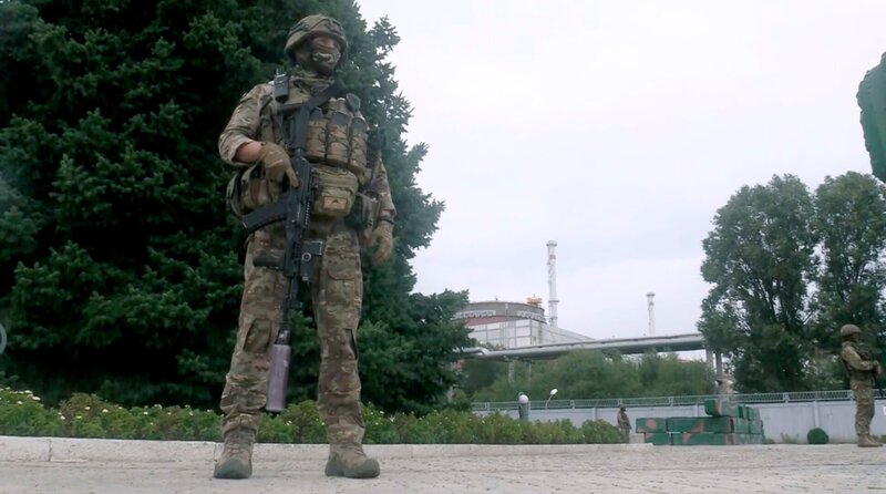 Inside Saporischschja - Ein Atomkraftwerk im Krieg – Bild: rbb/​APArchive