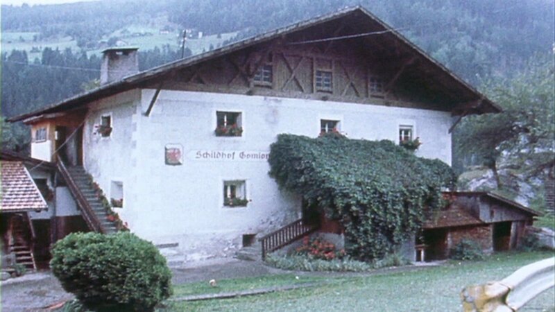 Einer von nur noch 11 Schildhöfen im Passeiertal. – Bild: WDR