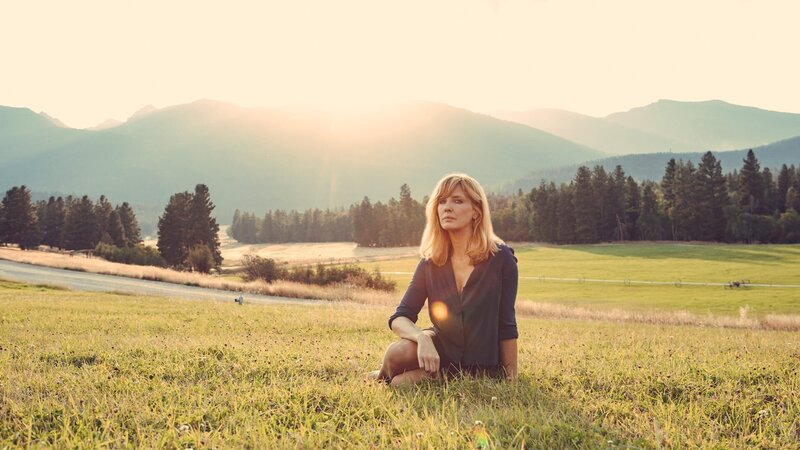 Beth Dutton (Kelly Reilly) – Bild: AXN Black