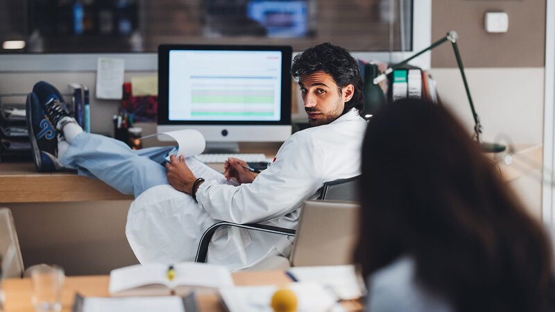 Damiano Cesconi (Marco Rossetti) – Bild: AXN White