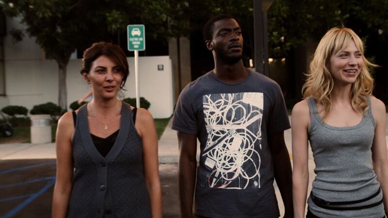 Sophie Devereaux (Gina Bellmann), Alec Hardison (Aldis Hodge) und Parker (Beth Riesgraf, re.) – Bild: TVNOW