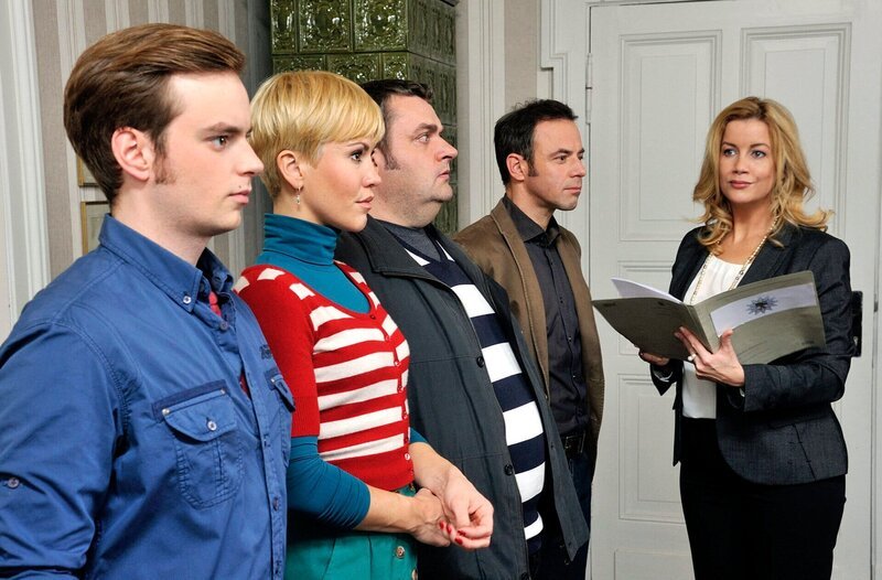 ARD HEITER BIS TÖDLICH – ALLES KLARA, II. Staffel mit 16 neuen Folgen, ab (10.10.13), donnerstags um 18:50 Uhr im Ersten. – Bild: ARD/​Hardy Spitz