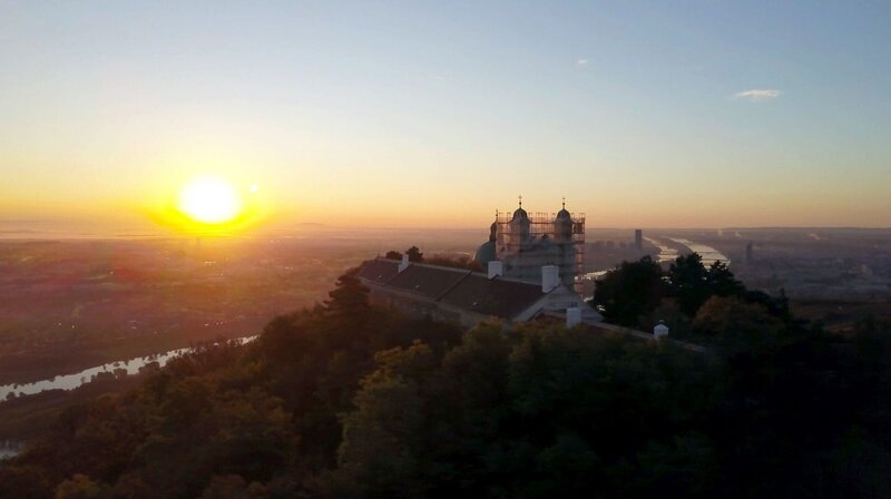 Leopoldsberg. – Bild: BR/​ORF/​Vaughan Video