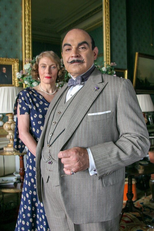 Helen Abernethie (Geraldine James), Hercule Poirot (David Suchet). – Bild: ORF