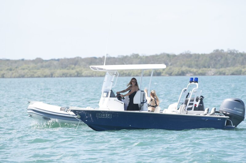 Cat Chambers (Poppy Montgomery, l.); Tori Eastland (Melina Vidler, r.) – Bild: 2019 American Broadcasting Companies, Inc. All rights reserved. /​ Kane Skennar