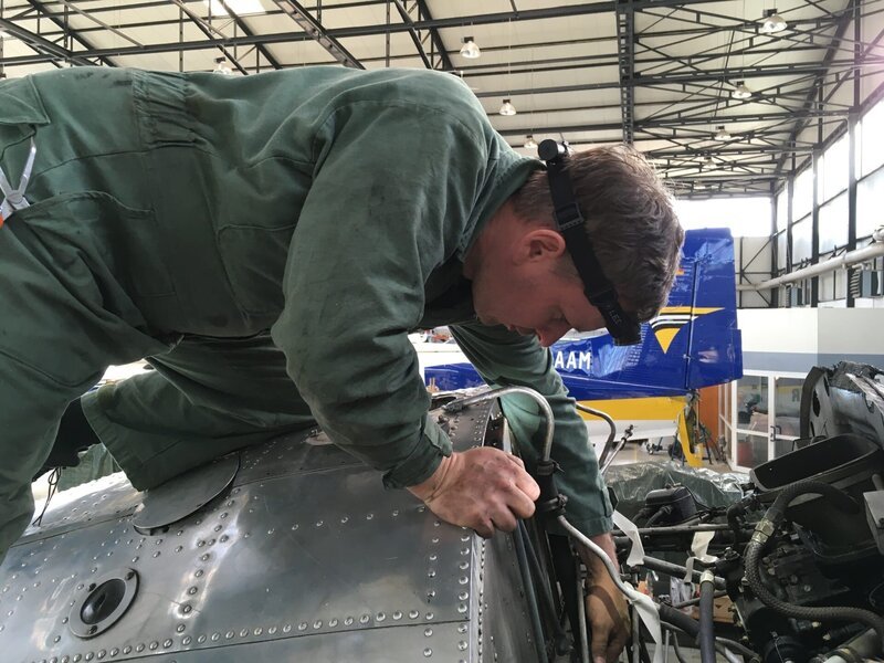 Michael Manousakis and his team from the Westerwald are looking for discarded military vehicles. – Bild: DMAX